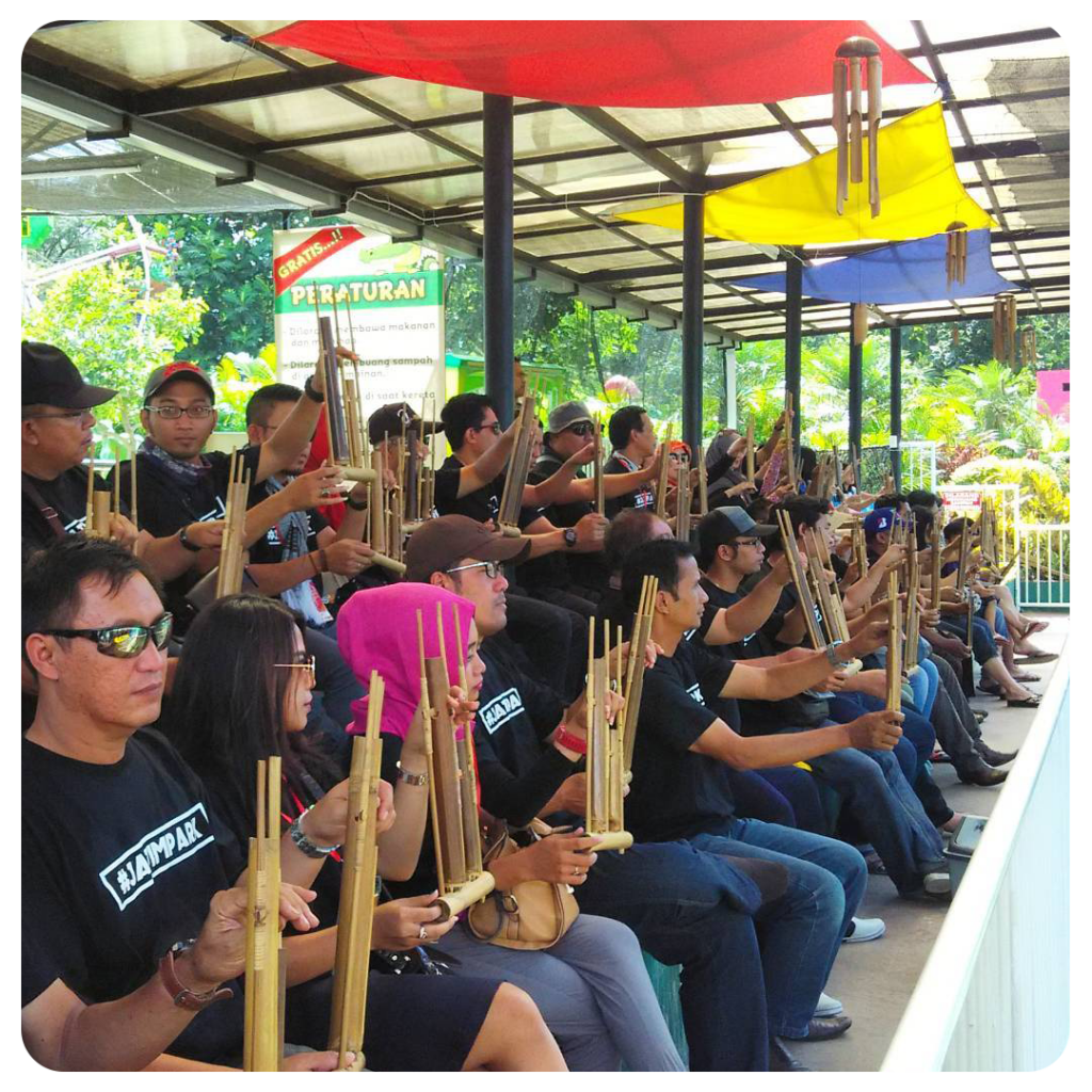 Pertunjukan Angklung