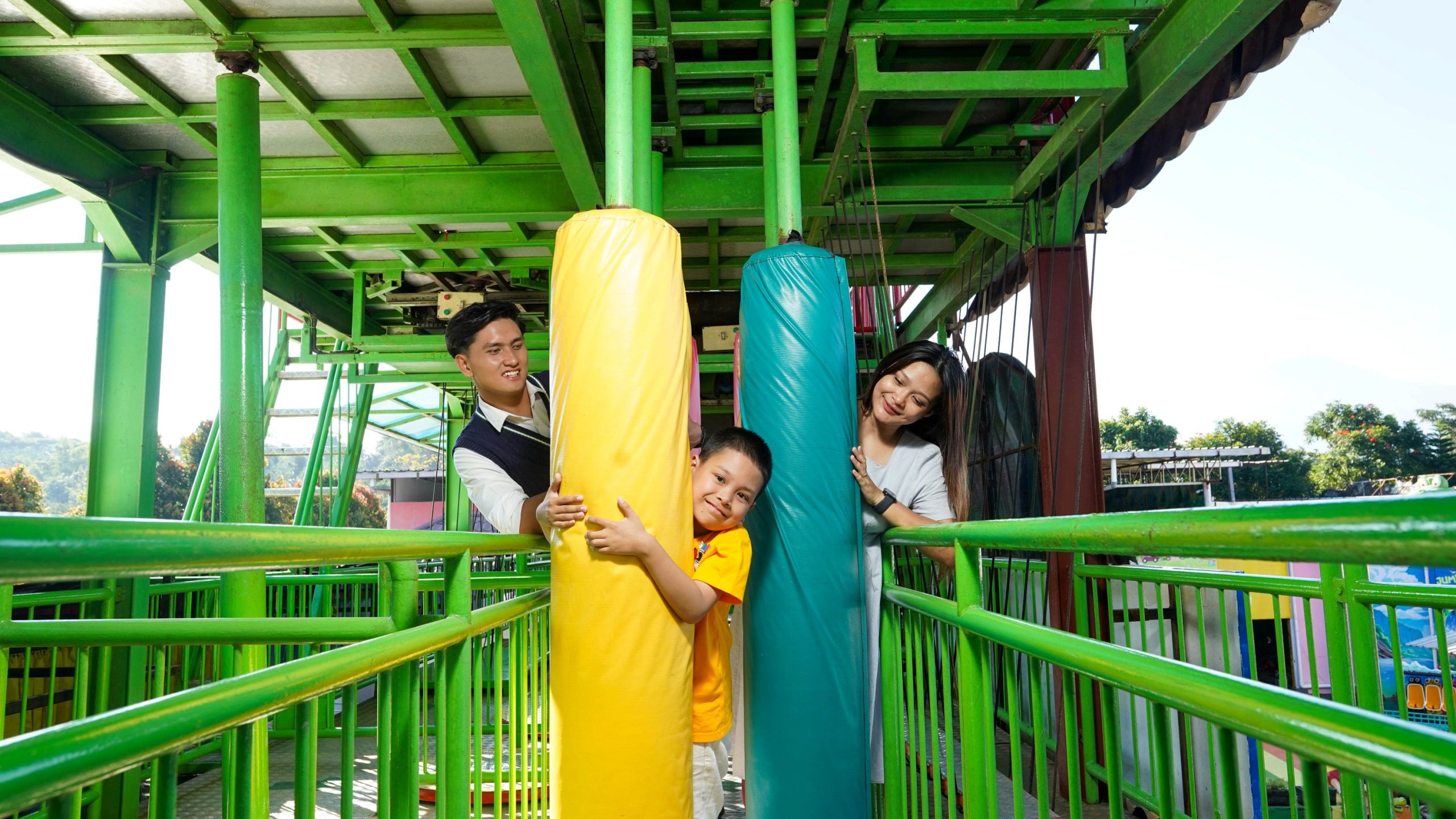 Family Fun House, Wahana Batu Ekonomis Park Yang Mengajak Anak Aktif Bergerak