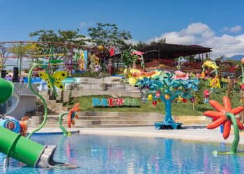 Waterplay Batu Love Garden Wahana Baru Kolam Renang