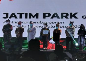 Jatim Park Group Raih Penghargaan Konstribusi Pariwisata Kota Batu 2020 1