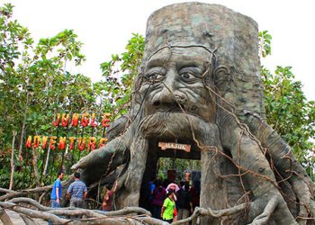 Eco Green Park Jungle Adventure Jawa Timur Park 2