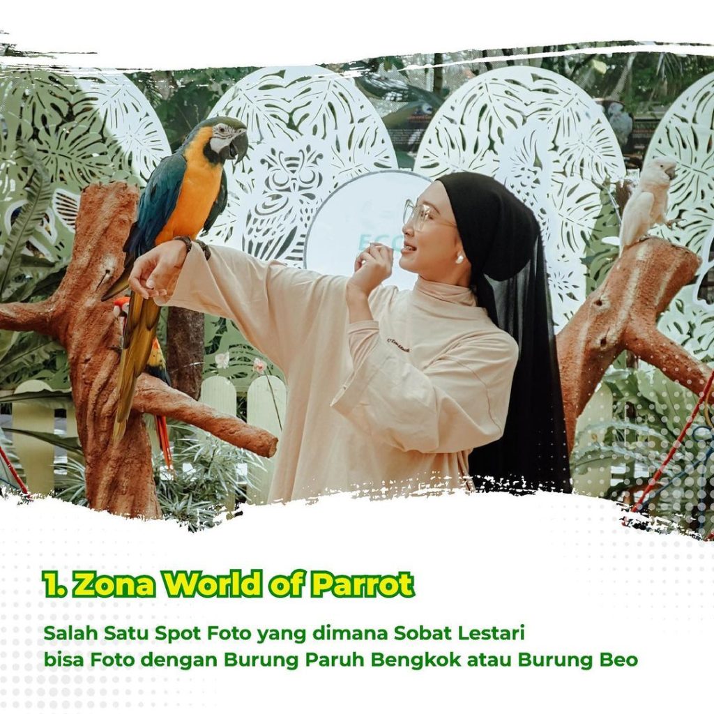 1. Zona World Of Parrot Eco Green Park Jawa Timur Park Group