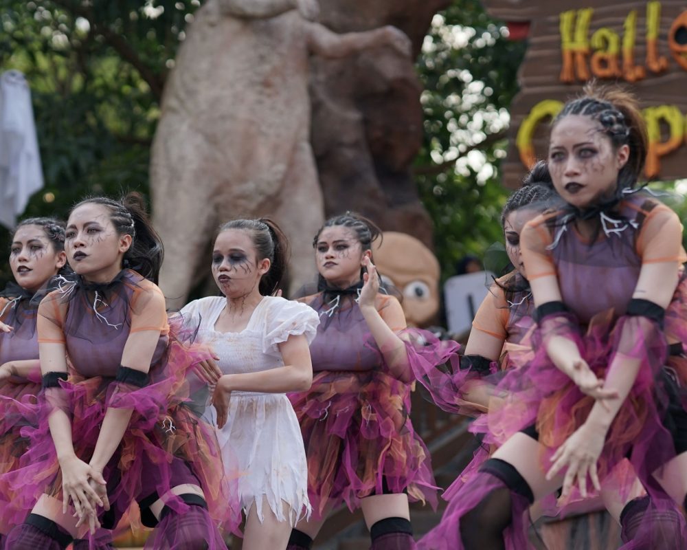 Jatim Park Halloween Dance Performance 2023 1