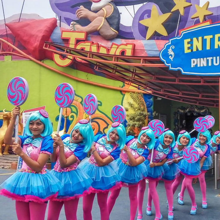 Lollipop Show - Jawa Timur Park 1