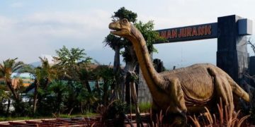 Lagi Demam Jurassic World, Yuk Ketemu Dinosaurus Di Kota Batu