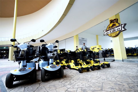 E-Bike Station Fasilitas ramah lingkungan untuk menikmati suasana Dino Park - Jawa Timur Park 3