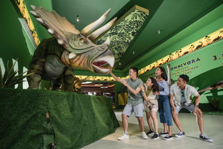 Seru-seruan Bersama teman di Dino Park Jatimpark 3