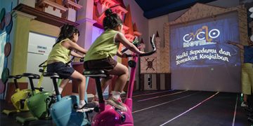 Cyclo Movie Funtech Plaza Jawa Timur Park 3