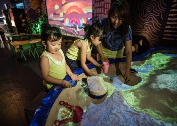 Latih Kreatifitas Anak Di Wahana Geo Sand Map Fun Tech Plaza Yuk