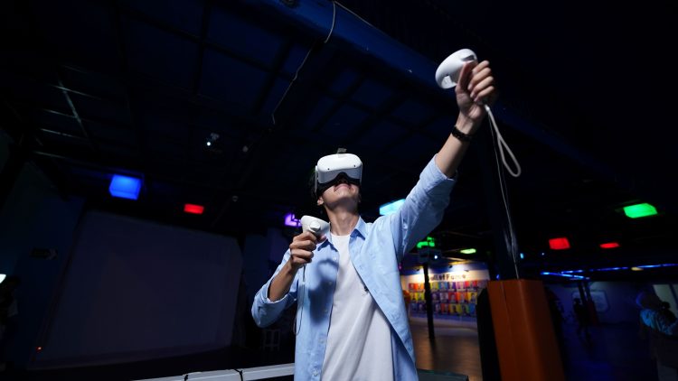 Vr Beat Saber, Game Vr Favorit Pengunjung Di Fun Tech Plaza Jatim Park 3