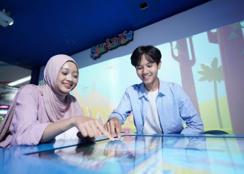 Liburan Anak Makin Seru Dengan Pengalaman Bermain Kreatif Dan Interaktif Di Smart Draw Fun Tech Plaza Jatim Park 3