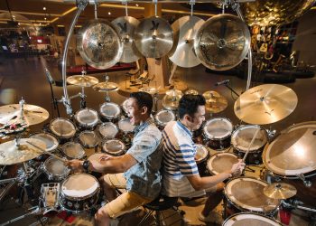 Jadi drummer hebat di Museum Musik Dunia Jatimpark 3