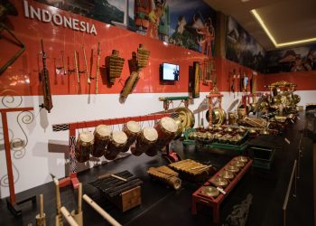 Alat Musik Indonesia Museum Musik Dunia Jtp3