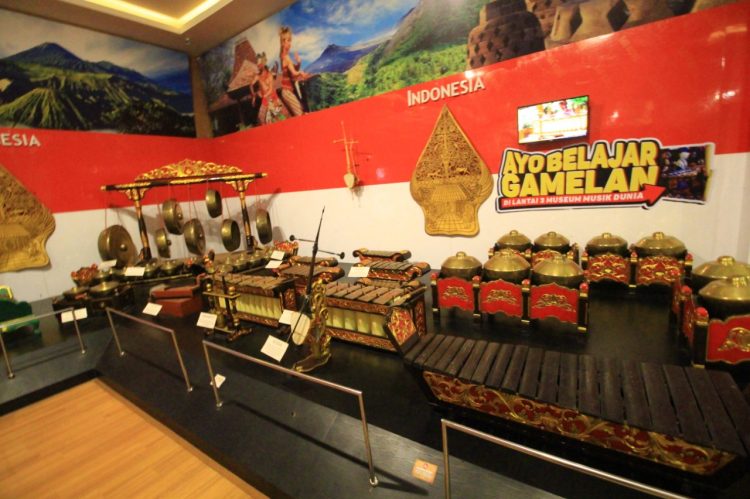Lengkap Ini Dia Koleksi Gamelan Jawa Di Museum Musik Dunia Jtp 3