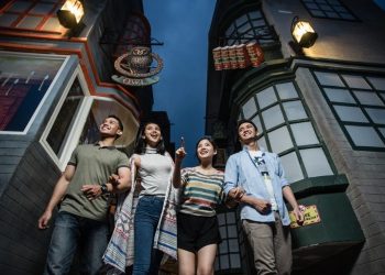 Berasa Di Film Harry Potter Zona Diagon Alley Di The Legend Star Ini Instagramable Abis