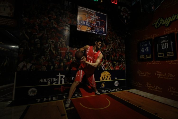 Punya Sederet Prestasi Legenda Basket Nba Yao Ming Diabadikan Di The Legend Star