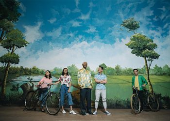 Nelson Mandela Tokoh Internasional di Legend Star Jawa Timur Park 3