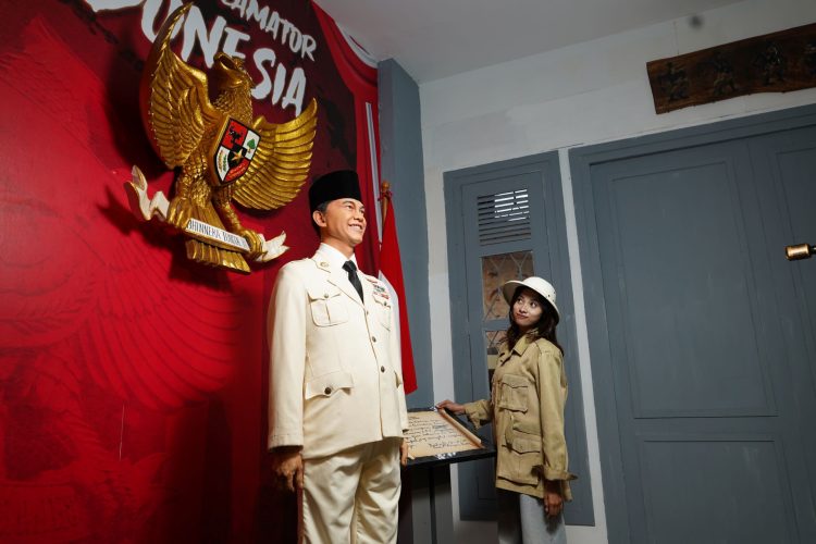 Soekarno Corner The Legend Stars Park